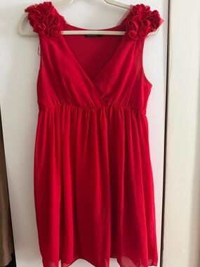 Red Floral Shoulder V-Neck Chiffon Dress